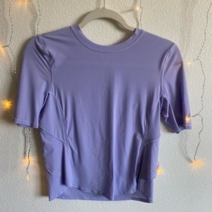 LULULEMON ATHLETIC TOP